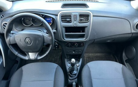 Renault Logan II, 2016 год, 670 000 рублей, 11 фотография