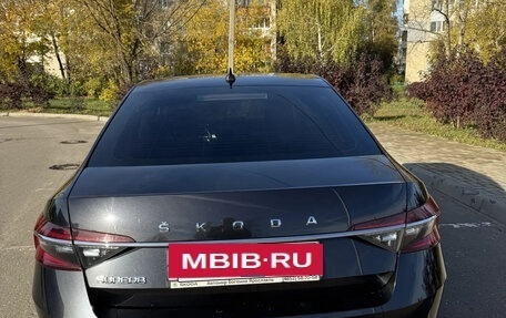 Skoda Superb III рестайлинг, 2021 год, 2 450 000 рублей, 13 фотография
