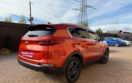 KIA Sportage IV рестайлинг, 2020 год, 2 400 000 рублей, 3 фотография
