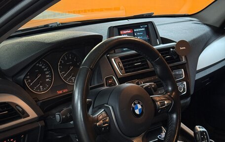 BMW 1 серия, 2017 год, 1 650 000 рублей, 12 фотография