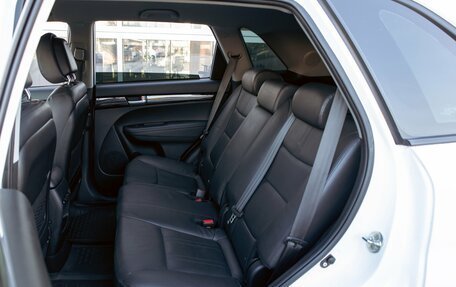 KIA Sorento II рестайлинг, 2013 год, 1 695 000 рублей, 19 фотография