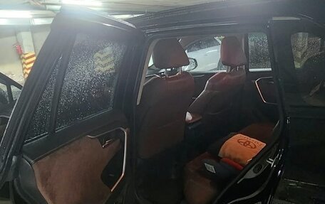 Toyota RAV4, 2020 год, 3 650 000 рублей, 8 фотография