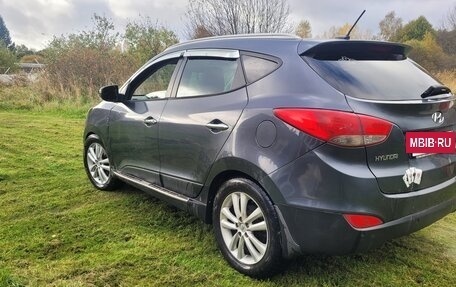 Hyundai ix35 I рестайлинг, 2010 год, 1 050 000 рублей, 13 фотография
