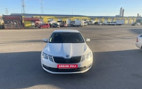 Skoda Octavia, 2019 год, 1 280 000 рублей, 2 фотография