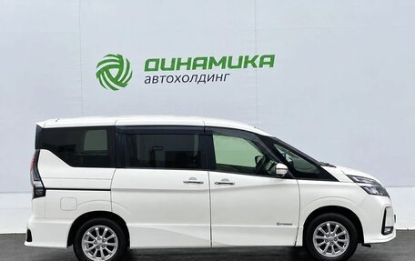 Nissan Serena IV, 2019 год, 2 350 000 рублей, 4 фотография