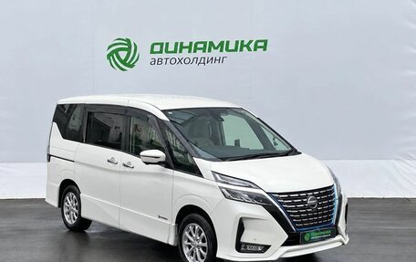 Nissan Serena IV, 2019 год, 2 350 000 рублей, 3 фотография