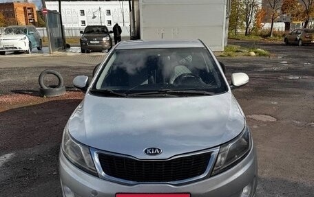 KIA Rio III рестайлинг, 2011 год, 490 000 рублей, 1 фотография