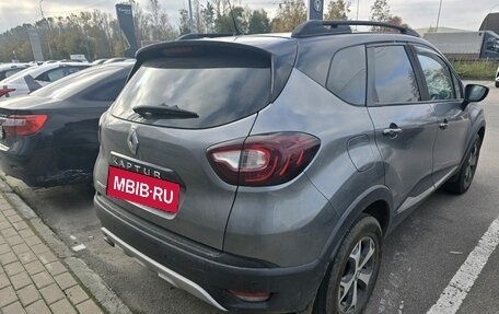 Renault Kaptur I рестайлинг, 2017 год, 1 099 000 рублей, 3 фотография