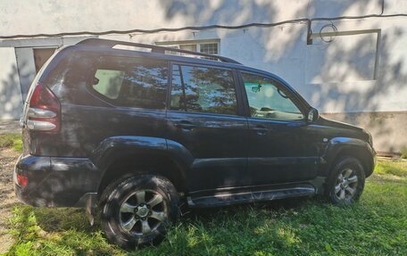 Toyota Land Cruiser Prado 120 рестайлинг, 2006 год, 1 800 000 рублей, 4 фотография
