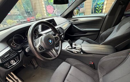 BMW 5 серия, 2019 год, 4 200 000 рублей, 6 фотография