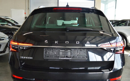Skoda Superb III рестайлинг, 2023 год, 3 200 000 рублей, 5 фотография