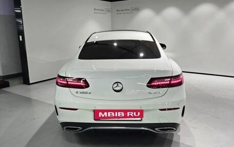 Mercedes-Benz E-Класс, 2023 год, 5 700 000 рублей, 6 фотография