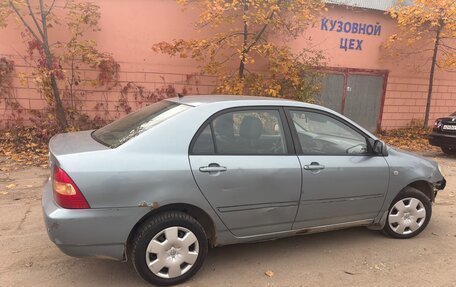 Toyota Corolla, 2004 год, 330 000 рублей, 4 фотография