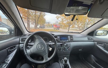 Toyota Corolla, 2004 год, 330 000 рублей, 8 фотография
