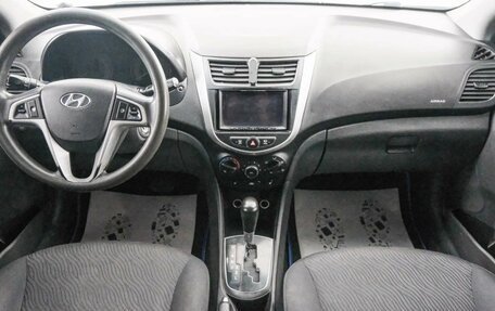 Hyundai Solaris II рестайлинг, 2013 год, 899 000 рублей, 11 фотография