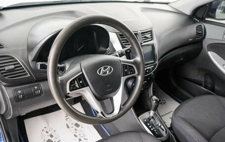 Hyundai Solaris II рестайлинг, 2013 год, 899 000 рублей, 9 фотография