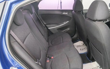 Hyundai Solaris II рестайлинг, 2013 год, 899 000 рублей, 22 фотография