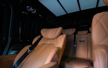 Mercedes-Benz V-Класс, 2025 год, 9 990 000 рублей, 5 фотография