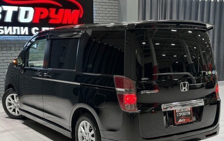 Honda Stepwgn IV, 2011 год, 1 350 000 рублей, 9 фотография
