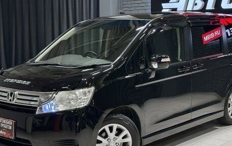 Honda Stepwgn IV, 2011 год, 1 350 000 рублей, 2 фотография