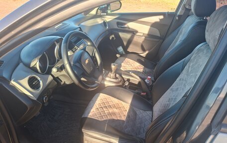 Chevrolet Cruze II, 2011 год, 600 000 рублей, 5 фотография