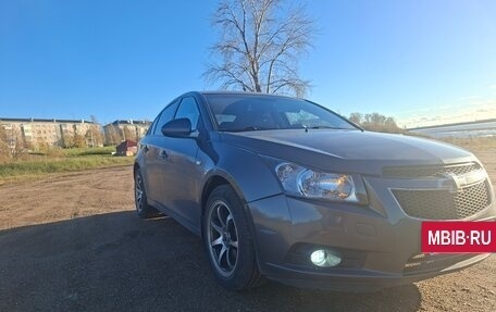 Chevrolet Cruze II, 2011 год, 600 000 рублей, 6 фотография