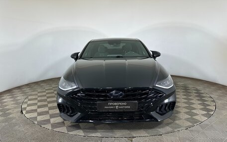 Hyundai Sonata VIII, 2021 год, 2 850 000 рублей, 2 фотография