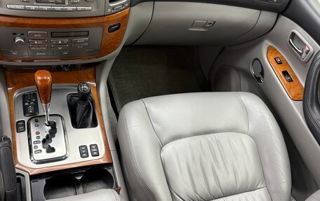 Lexus LX II, 2005 год, 2 630 000 рублей, 10 фотография
