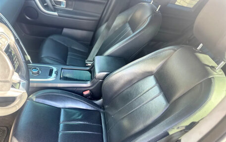 Land Rover Discovery Sport I рестайлинг, 2017 год, 2 690 000 рублей, 7 фотография