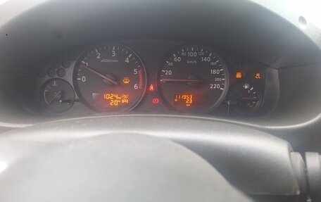 Nissan Navara (Frontier), 2011 год, 1 350 000 рублей, 5 фотография