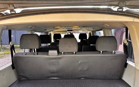 Volkswagen Caravelle T6 рестайлинг, 2016 год, 2 150 000 рублей, 12 фотография