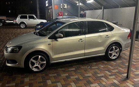Volkswagen Polo VI (EU Market), 2012 год, 320 000 рублей, 3 фотография