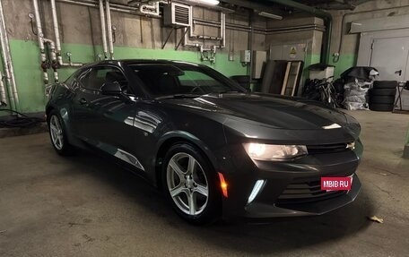 Chevrolet Camaro VI, 2016 год, 1 650 000 рублей, 13 фотография