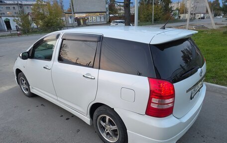 Toyota Wish II, 2003 год, 700 000 рублей, 6 фотография