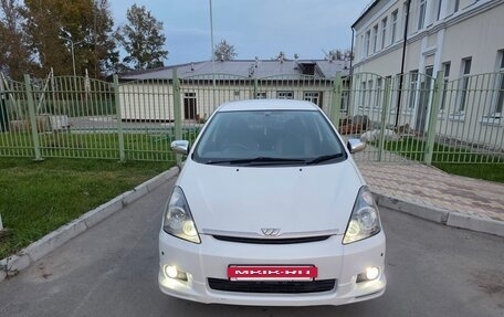 Toyota Wish II, 2003 год, 700 000 рублей, 8 фотография