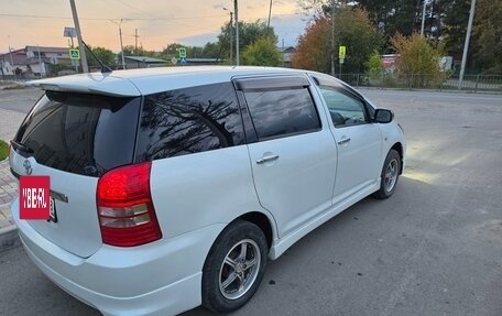 Toyota Wish II, 2003 год, 700 000 рублей, 10 фотография