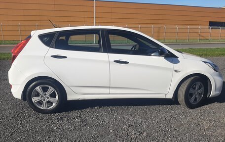 Hyundai Solaris II рестайлинг, 2013 год, 680 000 рублей, 7 фотография
