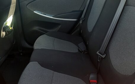 Hyundai Solaris II рестайлинг, 2013 год, 680 000 рублей, 8 фотография