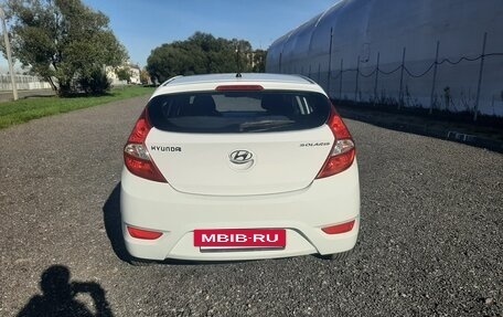 Hyundai Solaris II рестайлинг, 2013 год, 680 000 рублей, 5 фотография