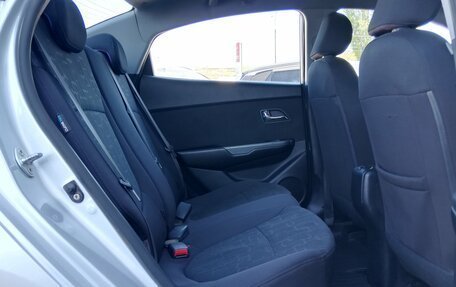 KIA Rio III рестайлинг, 2012 год, 900 000 рублей, 15 фотография