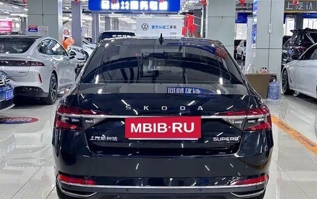 Skoda Superb III рестайлинг, 2023 год, 1 990 004 рублей, 3 фотография