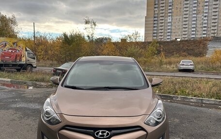 Hyundai i30 II рестайлинг, 2012 год, 1 200 000 рублей, 2 фотография