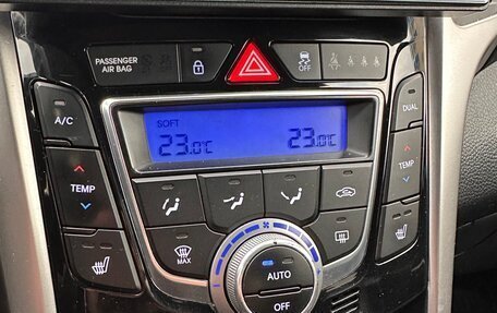 Hyundai i30 II рестайлинг, 2012 год, 1 200 000 рублей, 32 фотография