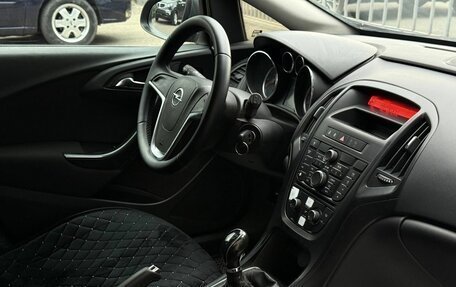 Opel Astra J, 2011 год, 510 000 рублей, 12 фотография