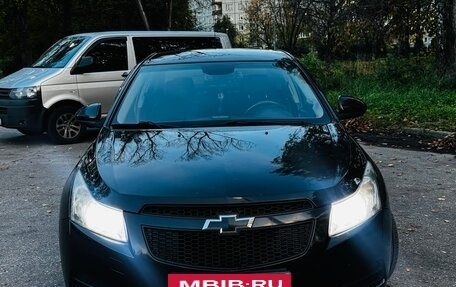 Chevrolet Cruze II, 2012 год, 615 000 рублей, 3 фотография