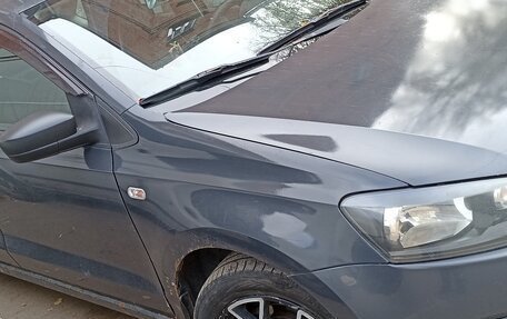 Volkswagen Polo VI (EU Market), 2010 год, 375 000 рублей, 2 фотография