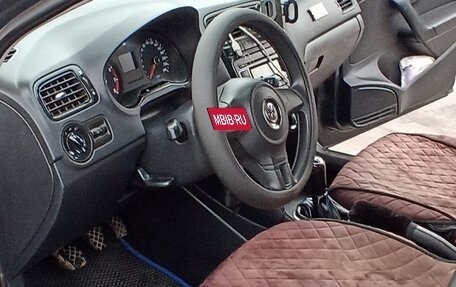 Volkswagen Polo VI (EU Market), 2010 год, 375 000 рублей, 12 фотография