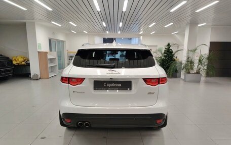 Jaguar F-Pace, 2019 год, 2 500 000 рублей, 5 фотография