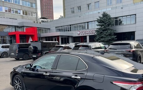 Toyota Camry, 2021 год, 3 000 000 рублей, 3 фотография