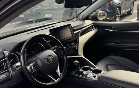 Toyota Camry, 2021 год, 3 000 000 рублей, 7 фотография